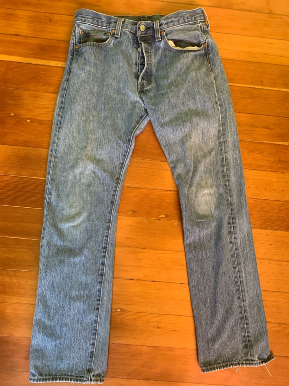 Rare 501 Red label Classic Men’s Straight-Leg Levi’s Jeans 31x32